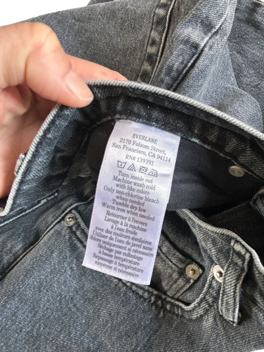 Everlane The Original Cheeky Jeans Faded Black Size 27 SHORT - Picture 6 of 8